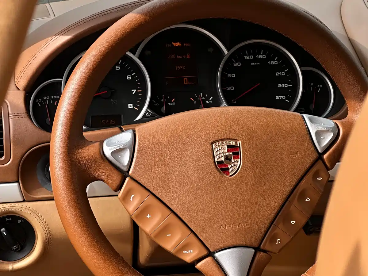Porsche Cayenne 2008 Model Cayenne GTS 4.8L фото 3