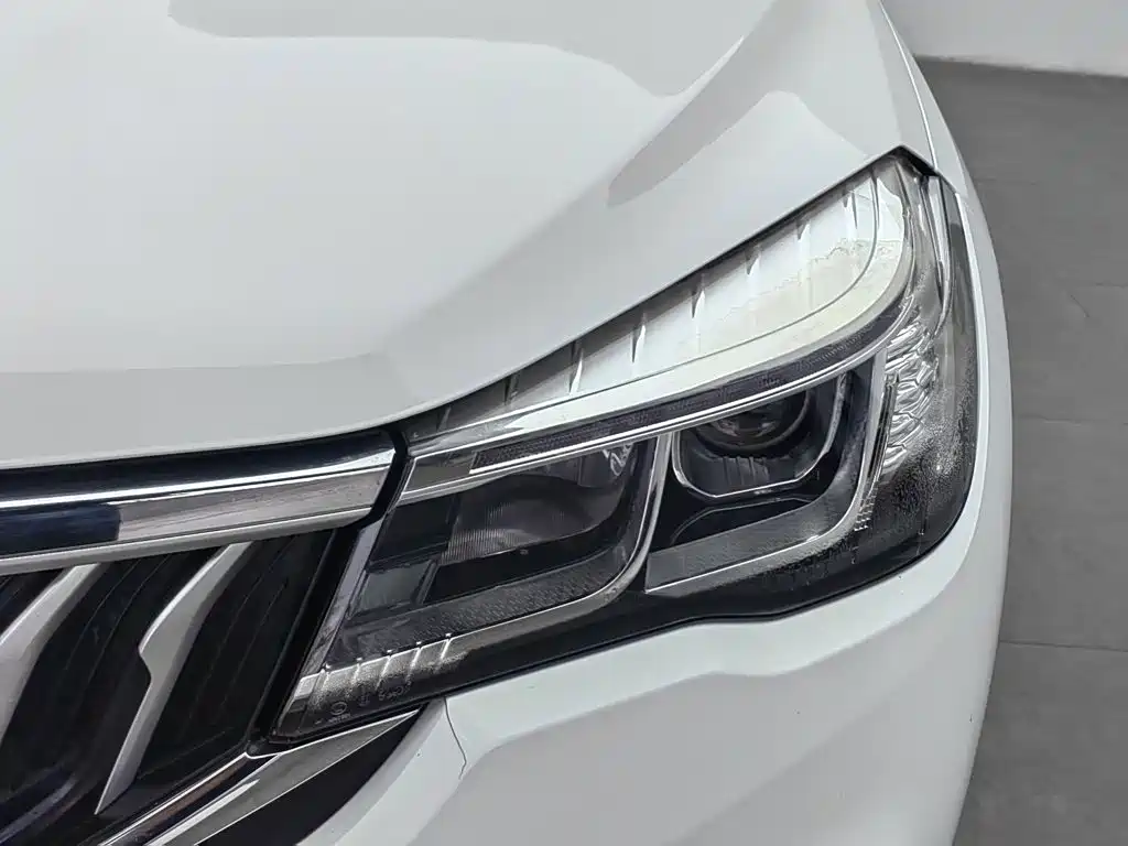 Zhonghua V3 2018 2017 1.5L Automatic Smart