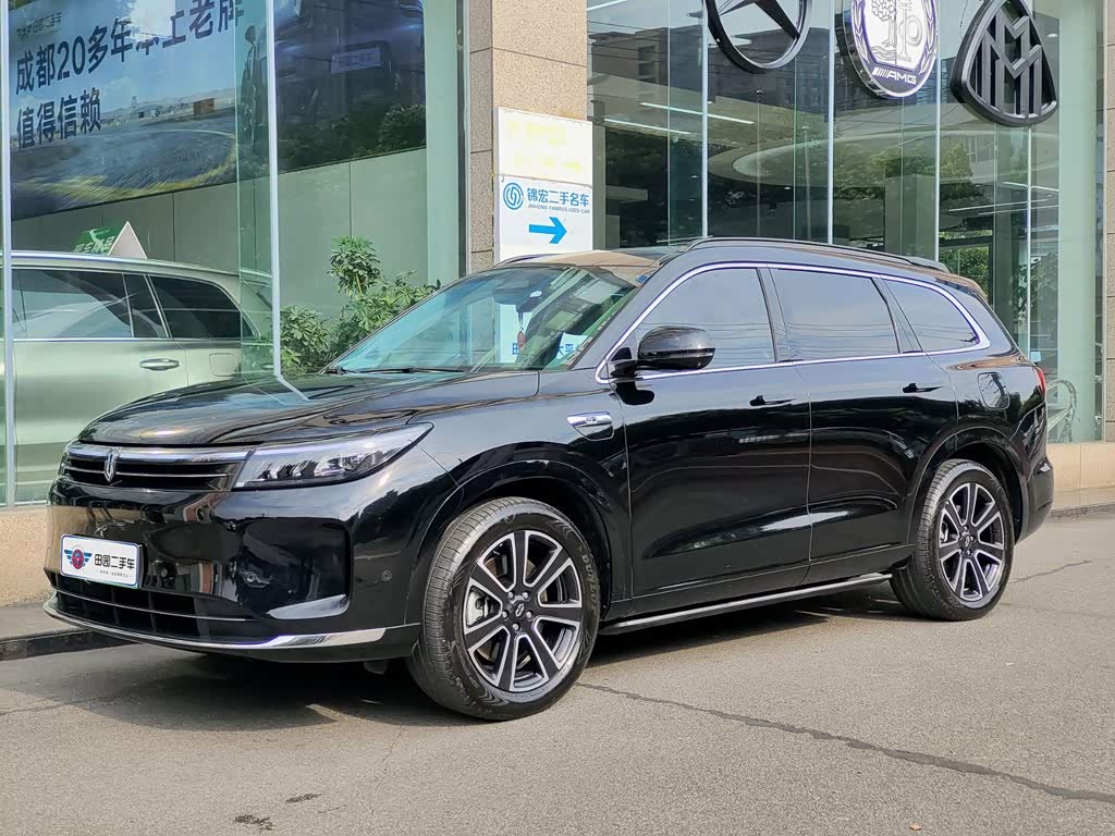 AITO Wenjie AITO M7