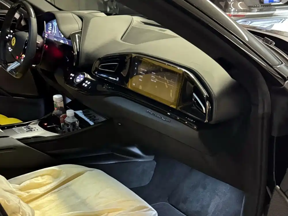 Ferrari Purosangue 2026 2023 6.5L V12