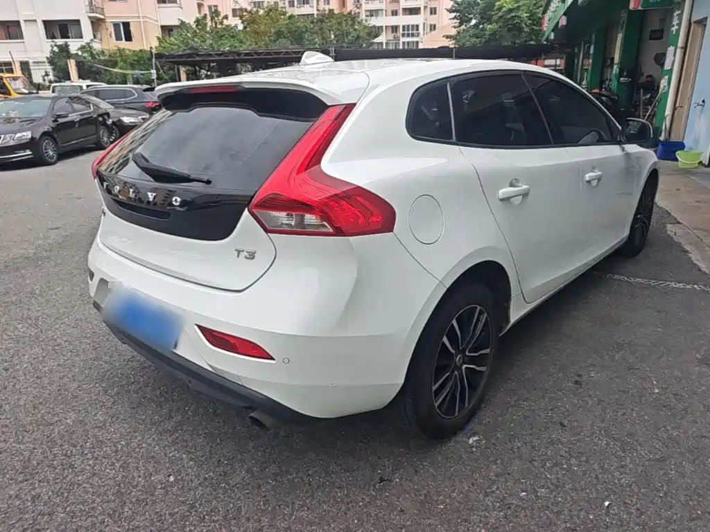 Volvo V40 2018 2017 T3 Inscription