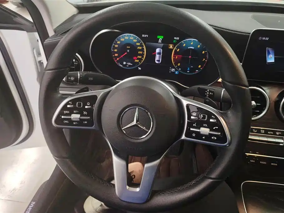 Mercedes-Benz C-Class 2019 C 260 L 4MATIC Sport Edition фото 15