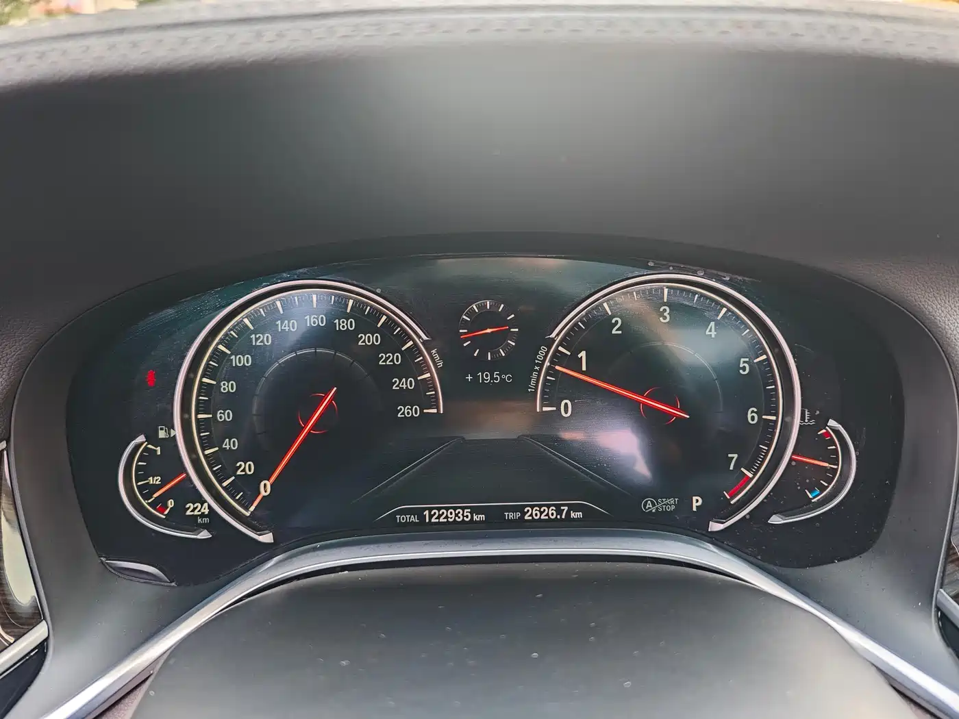 BMW 7 Series 2017 730Li Leading Edition фото 16