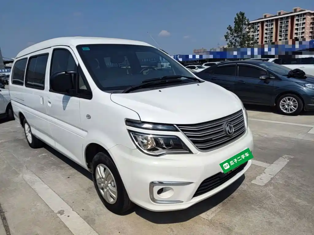 Photo 4 - Dongfeng Fengxing Lingzhi