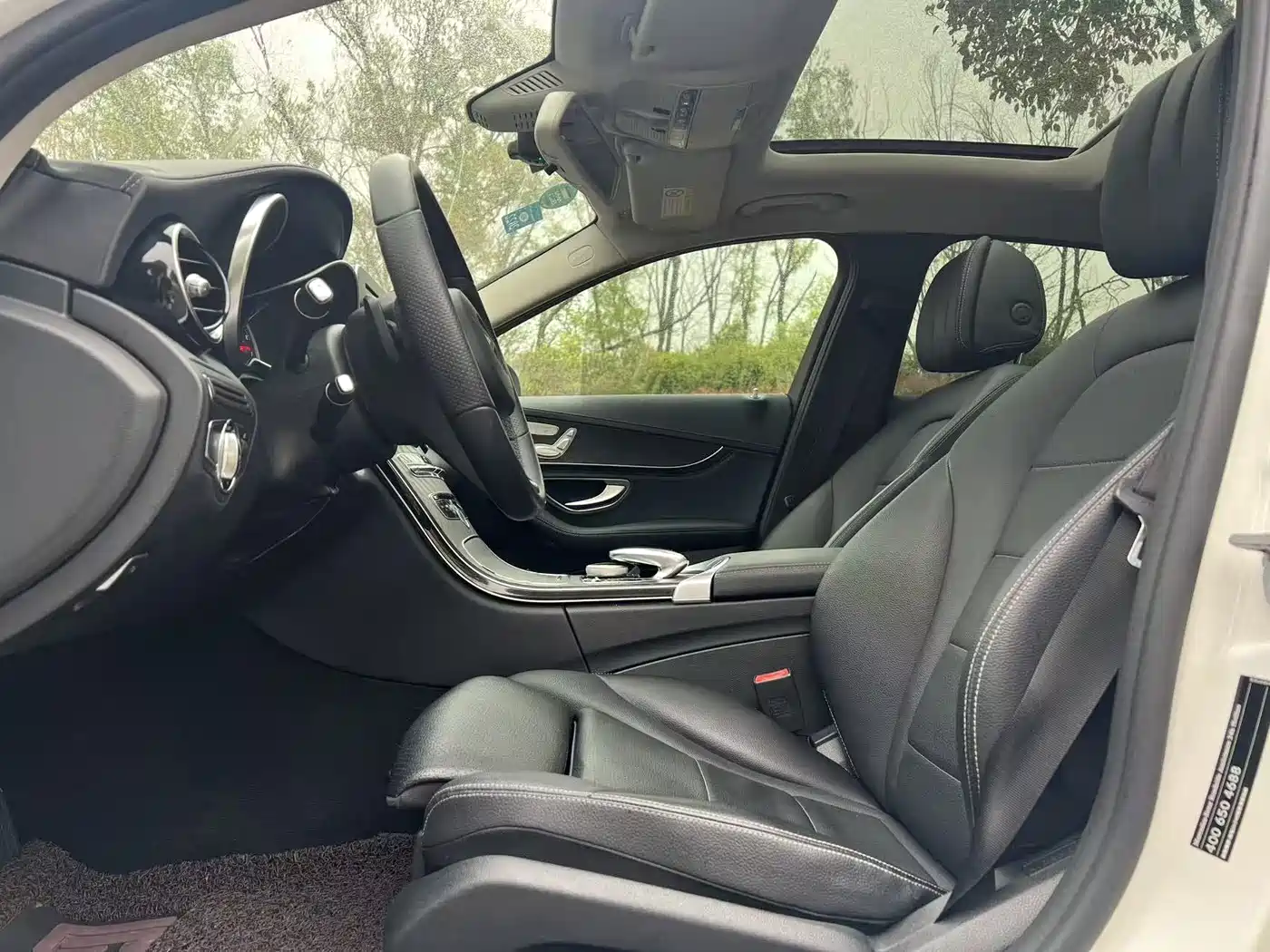 Mercedes-Benz C-Class 2015 Facelift C 200 L Sport фото 14