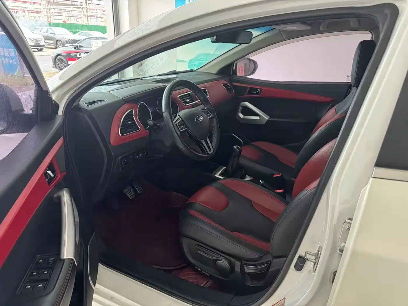 JAC Motors Refine S2 2016 2017 1.5L Manual Luxury Smart