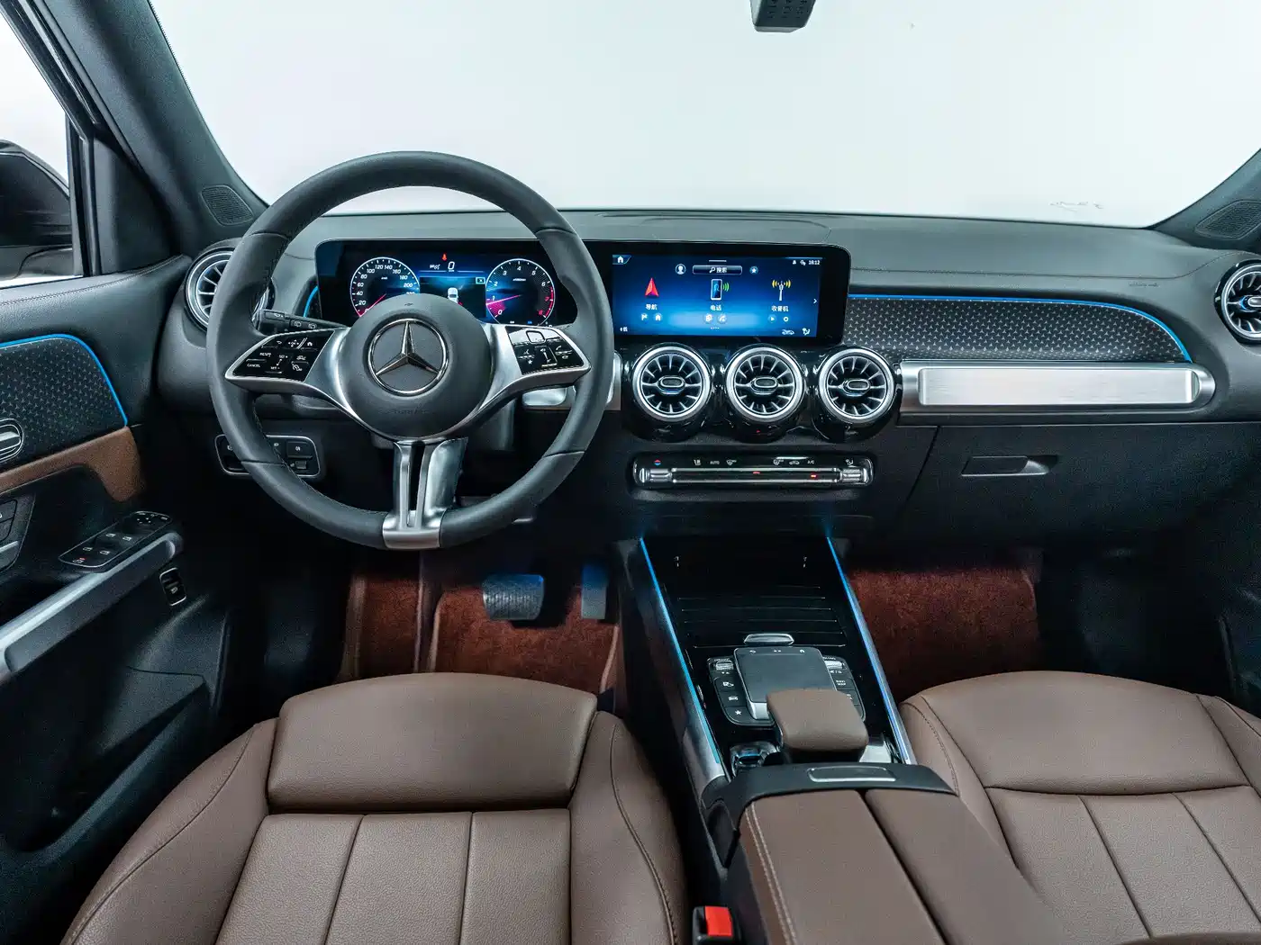 Mercedes-Benz GLB 2024 GLB 220 Dynamic фото 13
