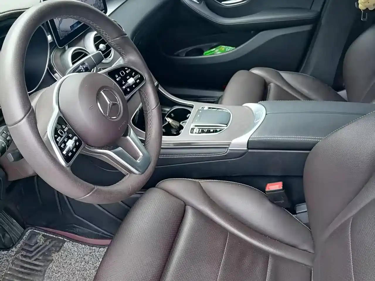 Mercedes-Benz GLC 2020 GLC 260 L 4MATIC Luxury фото 6