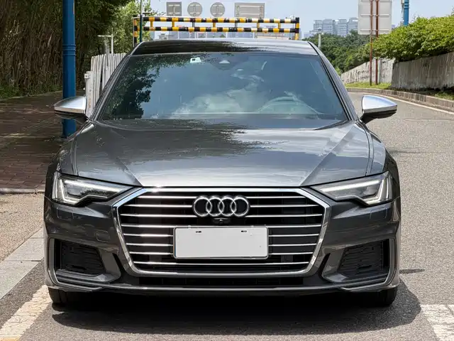 Audi A6L 2021 40 TFSI Luxury Sport — фото 2