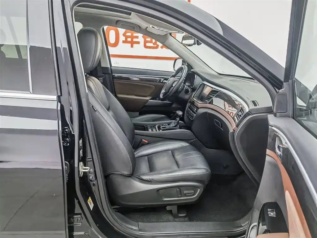 GAC Trumpchi Trumpchi GS8 2017 320T 2WD Luxury Smart Connect (7-seater) фото 23
