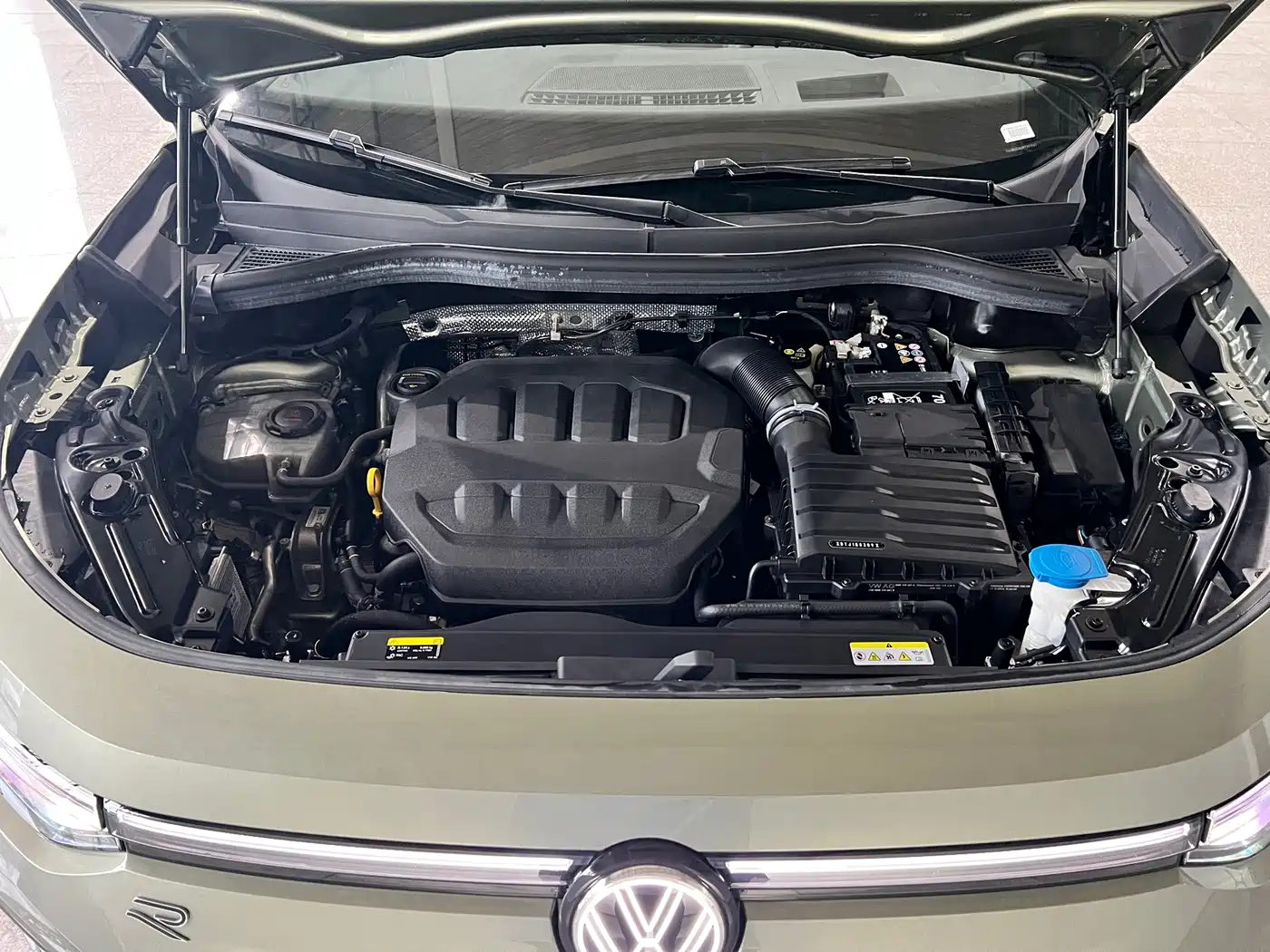 Volkswagen Tayron 2025 2025 Model Tayron L 380TSI 4WD Luxury Easy Package