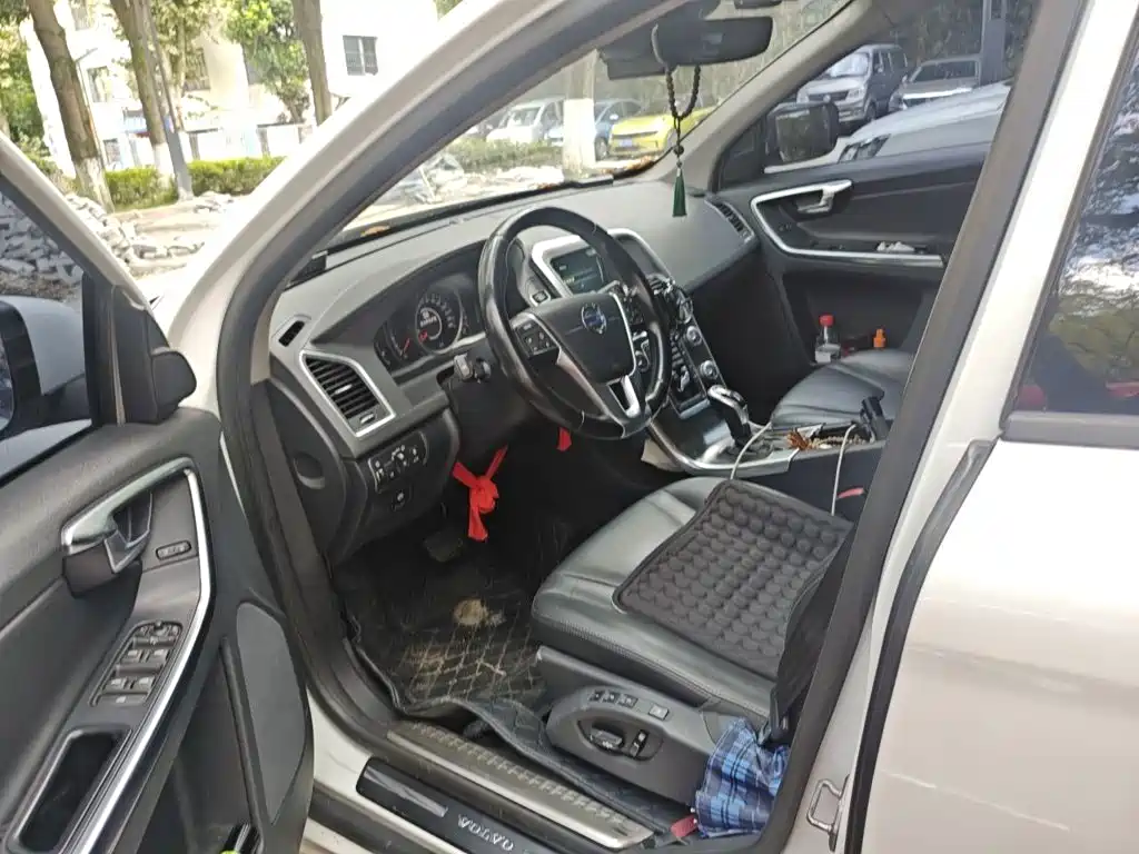 Volvo XC60 (Import) 2014 2014 T5 Zhiyi Edition