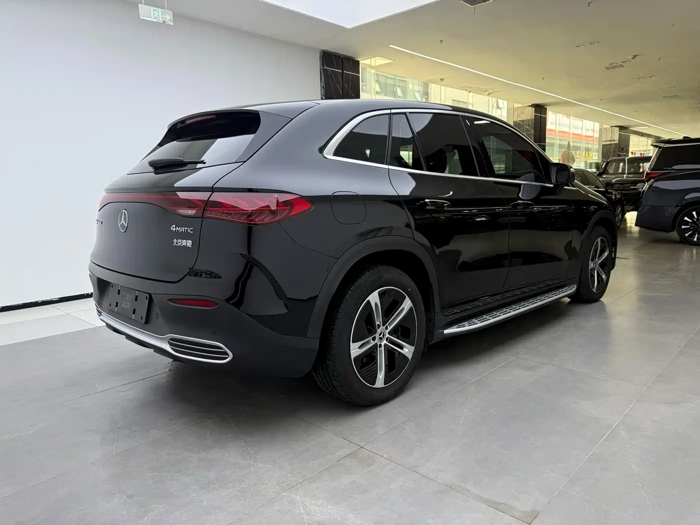 Mercedes-Benz EQE SUV 2025 2024 500 4MATIC Pioneer Edition