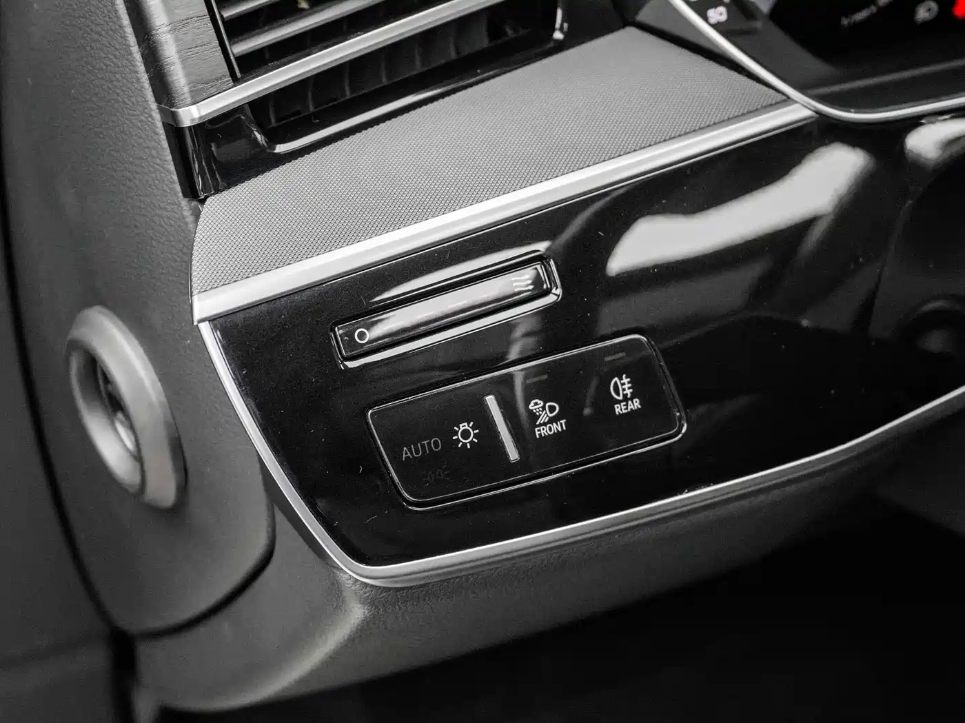 Audi A8 2018 A8L 55 TFSI quattro Launch Elite фото 7