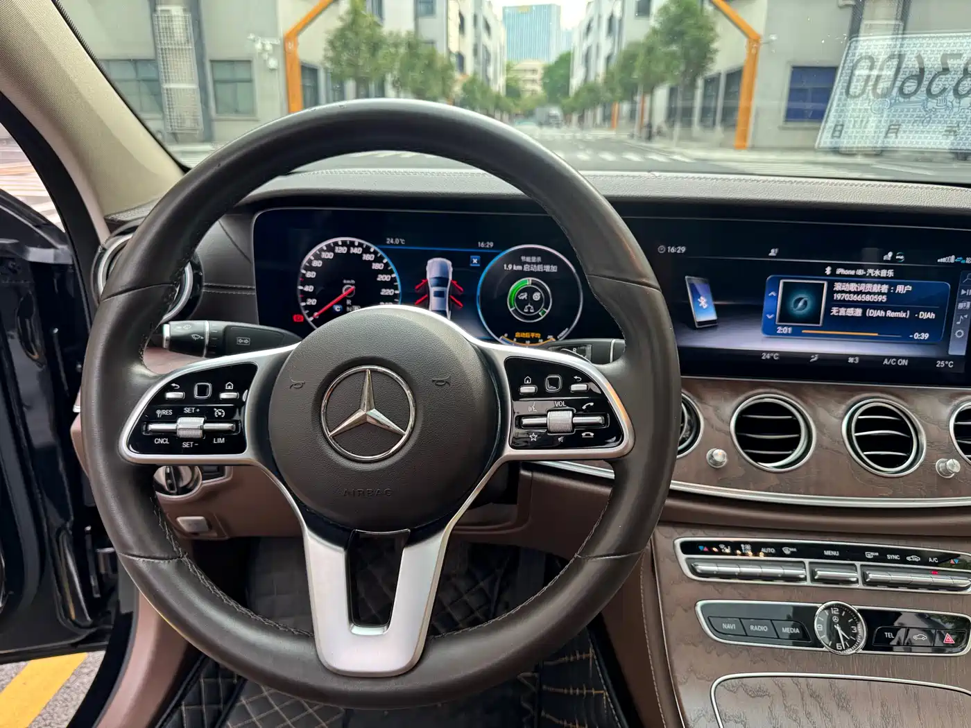 Mercedes-Benz E-Class 2020 Facelift E 300 L Exclusive фото 12