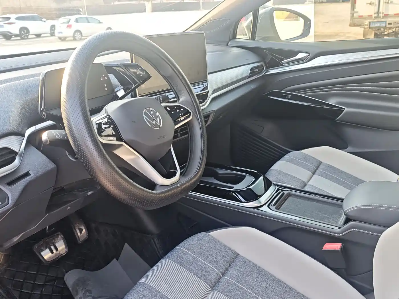 VOLKSWAGEN ID.4 CROZZ