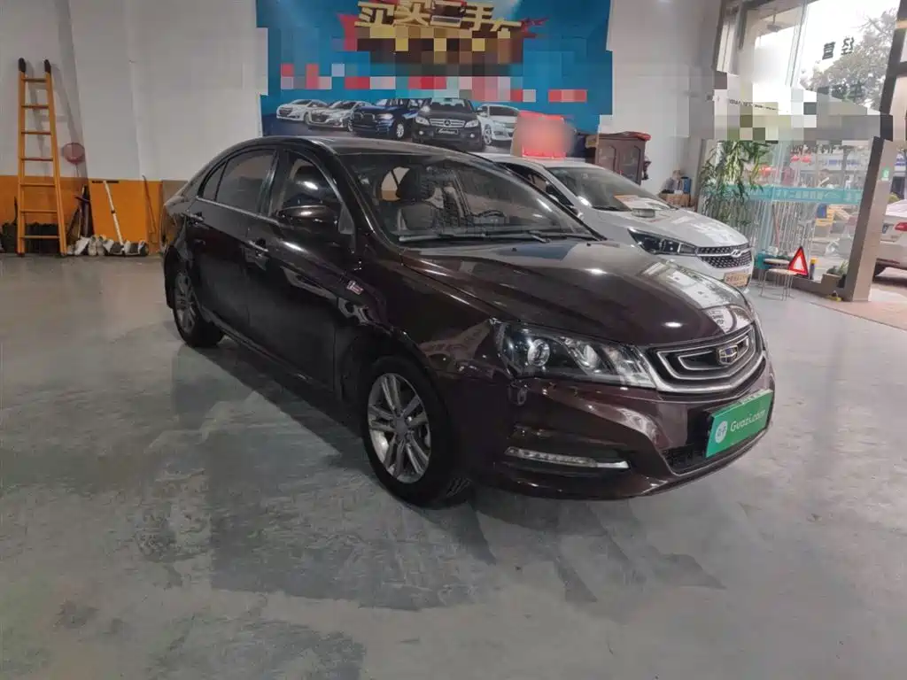 Фото 4 - Geely Emgrand