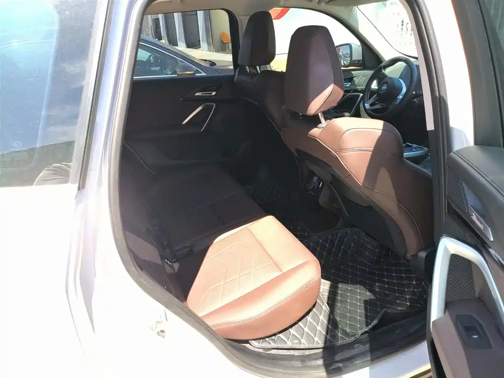 BMW X1 2023 sDrive20Li X Design Package фото 10