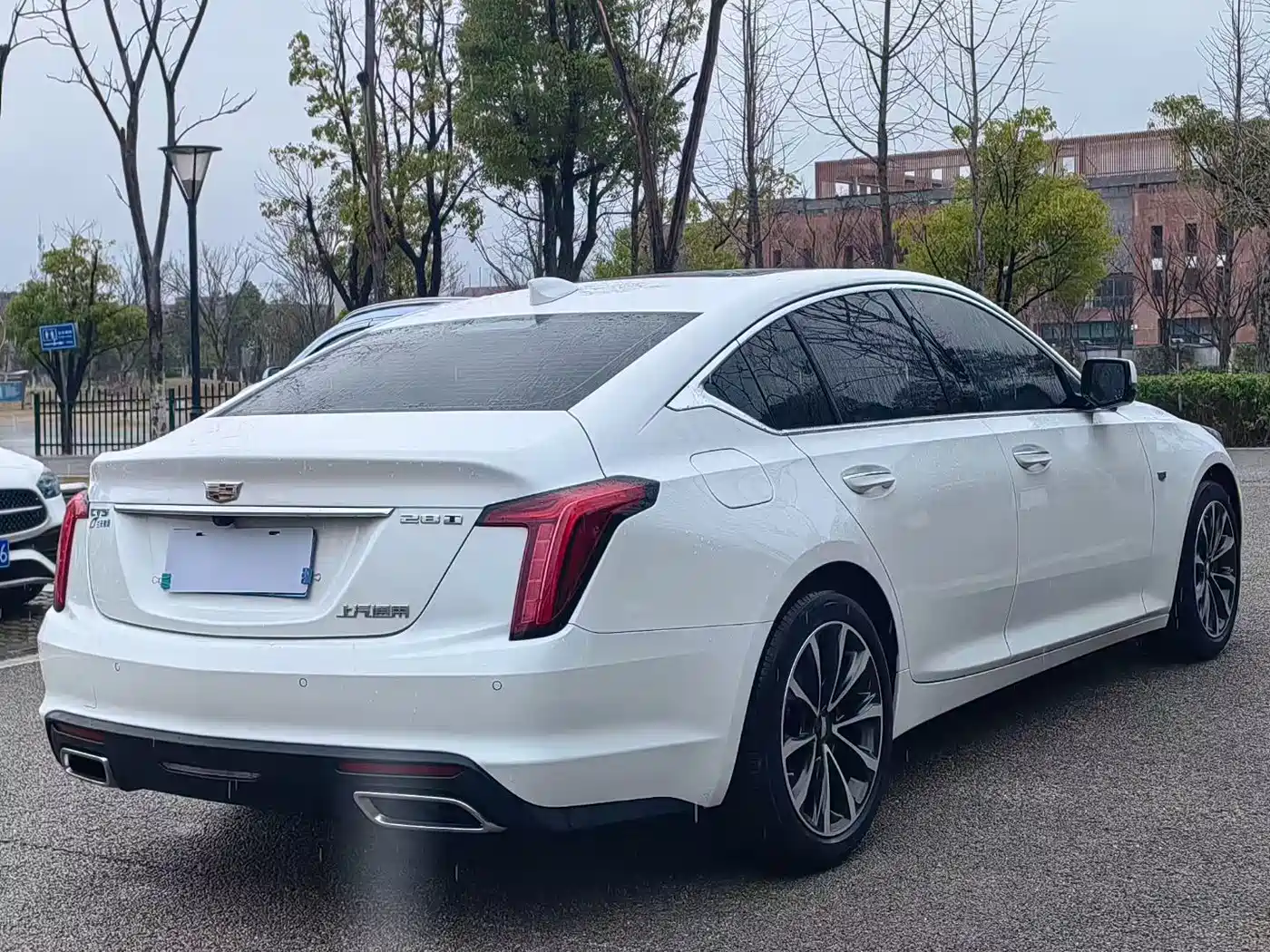 CADILLAC CT5