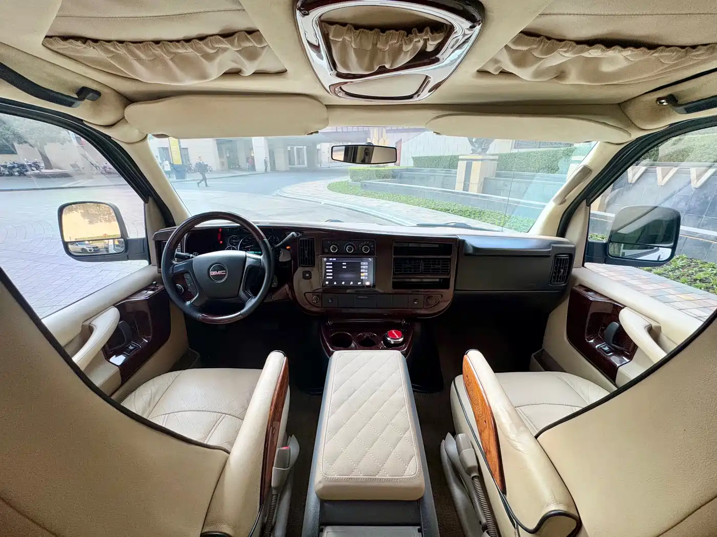 GMC Savana 2013 2013 5.3L AWD Leader Edition