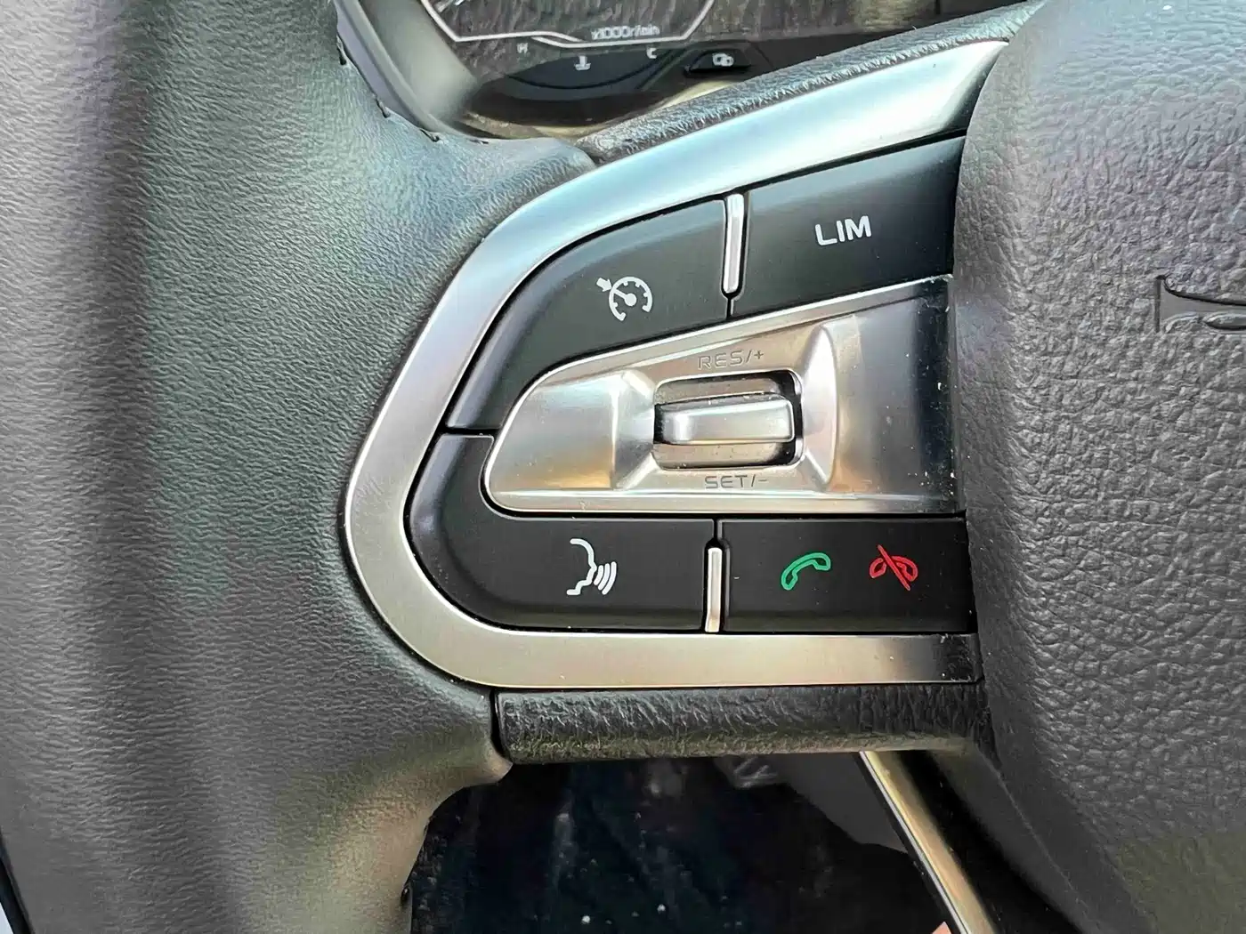Geely Emgrand X6 2023 2021 Model PRO 1.4T Automatic Premium