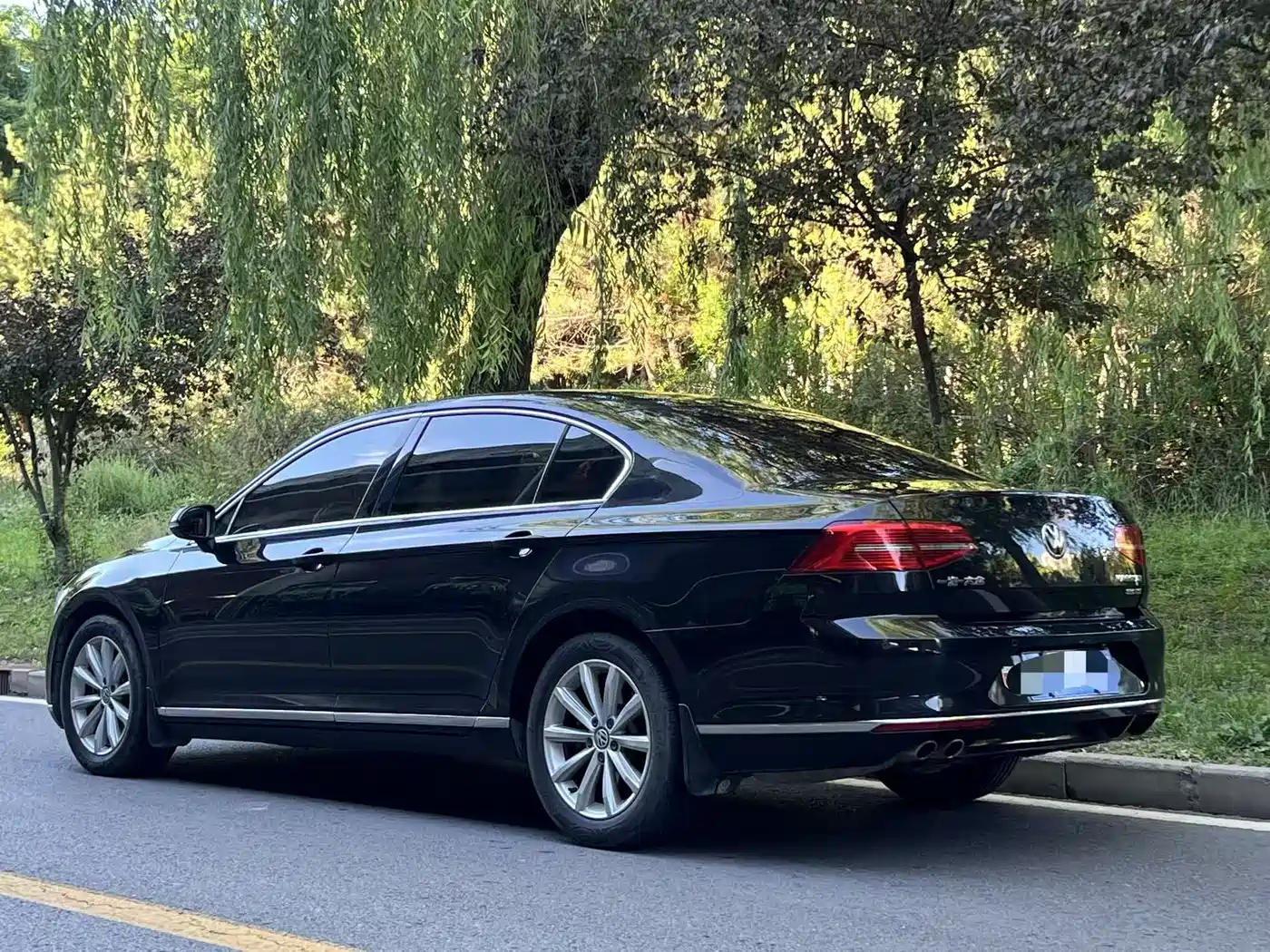Volkswagen Magotan 2017 330TSI DSG Leading фото 4