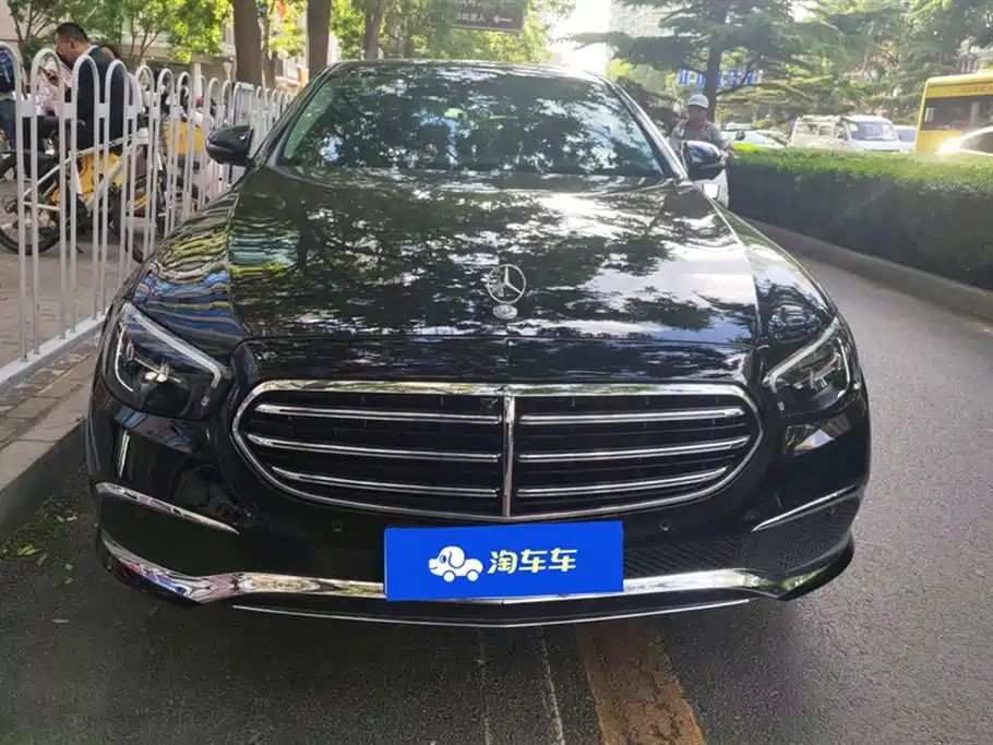 Mercedes-Benz E-Class 2023 Facelift E 300 L Luxury фото 2