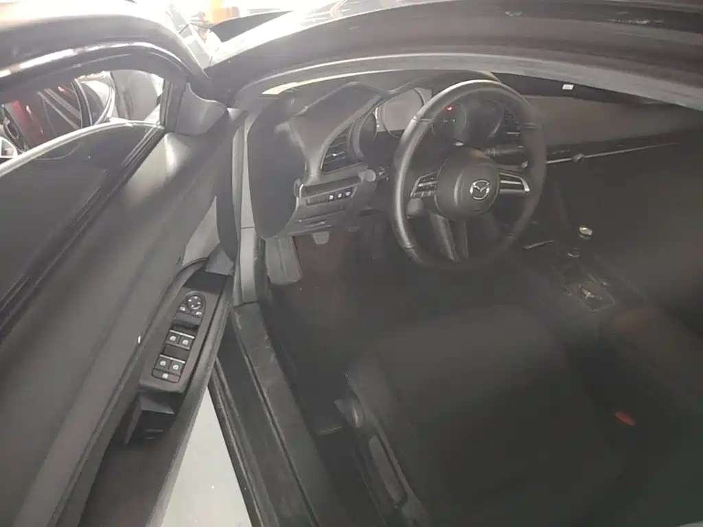 Mazda Mazda3 Axela 2025 2023 1.5L Manual Zhimei