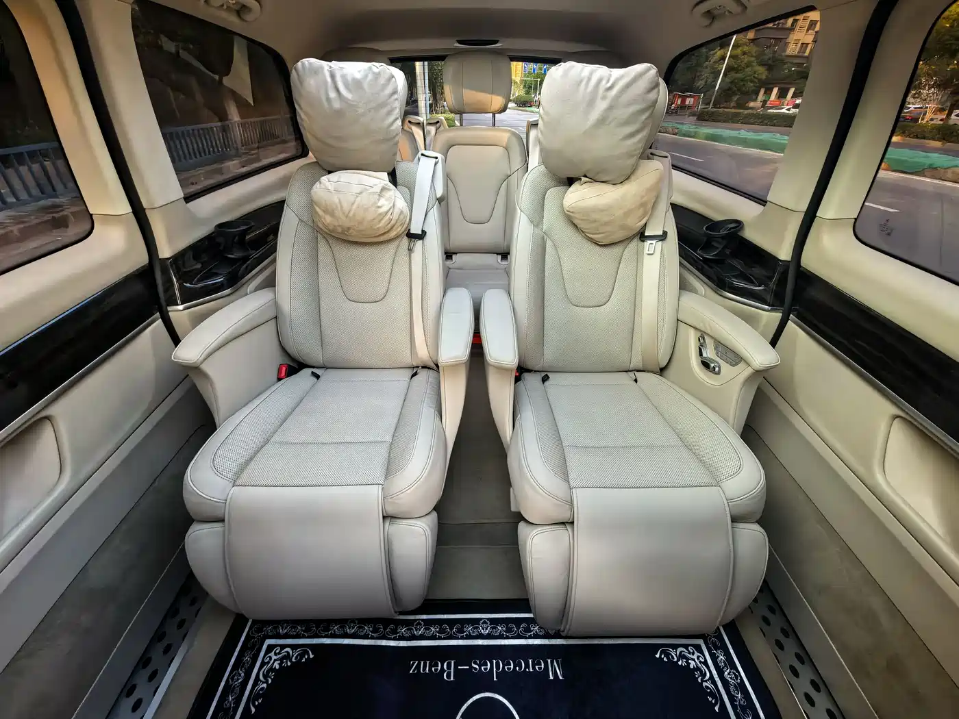 Mercedes-Benz V-Class 2018 V 260 Navigator Edition China VI фото 19