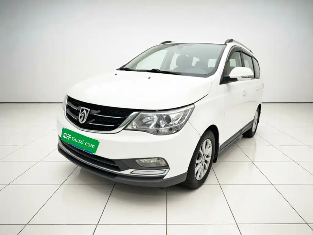 Фото 1 - Baojun 730