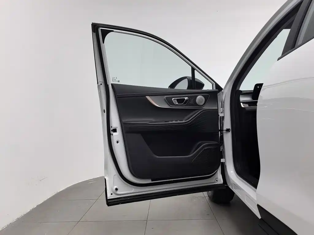 Chery Tiggo 5x 2025 2025 High Energy Edition 1.5T CVT Comfort