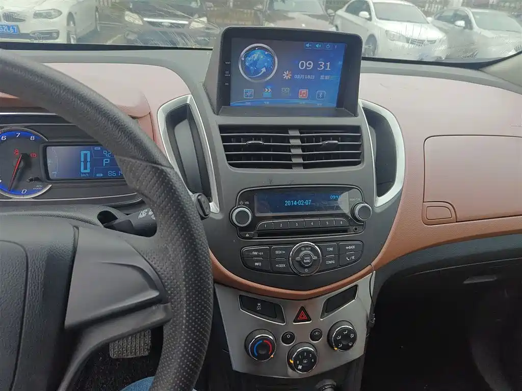 Chevrolet Trax 2016 1.4T Automatic 2WD Comfort Sunroof Edition фото 13