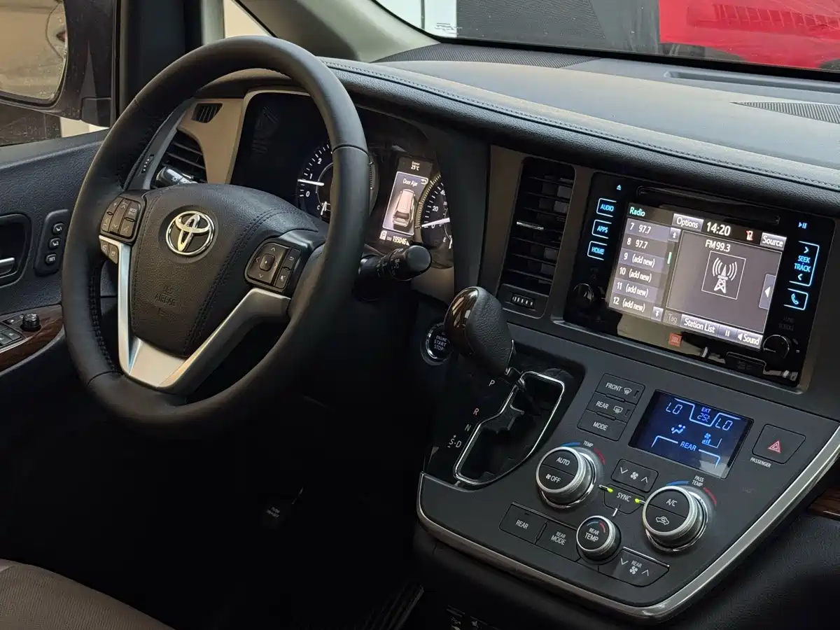 Toyota Sienna 2017 2015 3.5L 4WD L