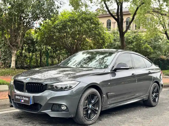 BMW 3 Series GT 2020 320i M Sport Black Night Edition
