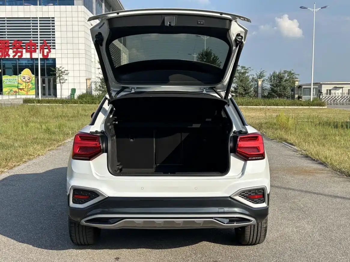 Audi Q2L 2023 2022 35 TFSI Fashion Dynamic