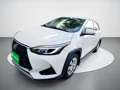 Toyota Yaris L