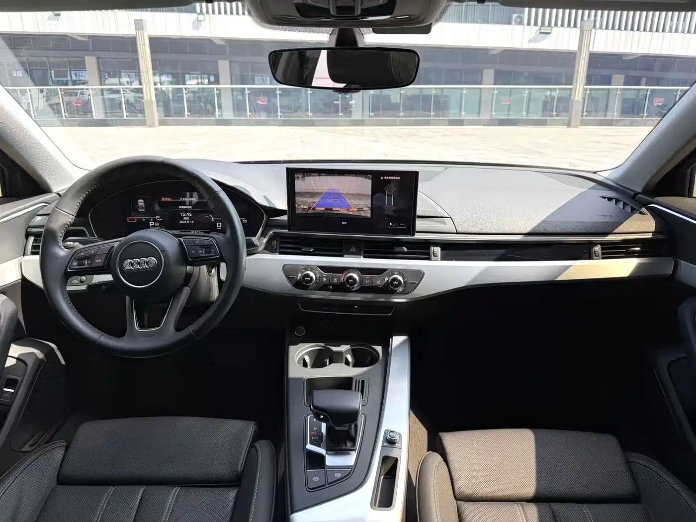 Фото 6 - Audi A4L
