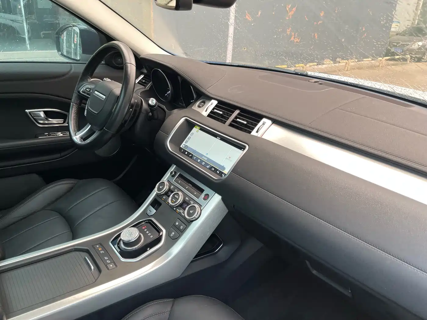 Land Rover Range Rover Evoque 2018 240PS SE Smart Edition фото 14