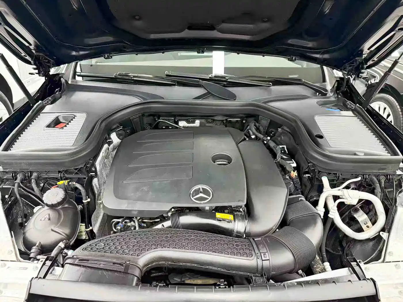 Mercedes-Benz GLC 2022 GLC 300 L 4MATIC Dynamic Collector's Edition фото 25