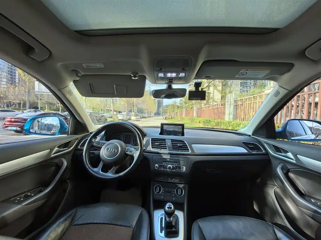 Audi Q3 2016 35 TFSI Fashion фото 14