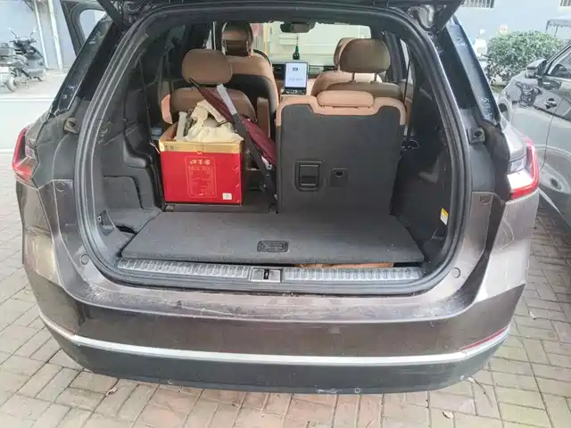 NIO ES8 2020 415KM Signature Edition 6-Seater — фото 5