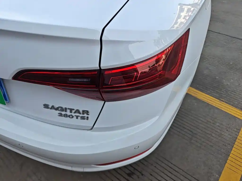 Volkswagen Sagitar, миниатюра 24