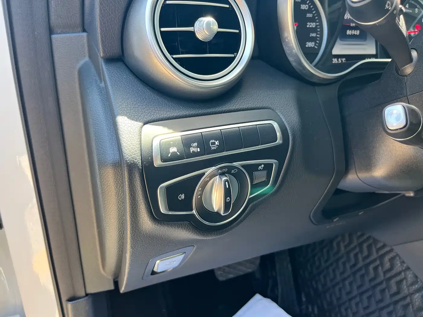 Mercedes-Benz GLC 2019 GLC 260 L 4MATIC Luxury фото 13