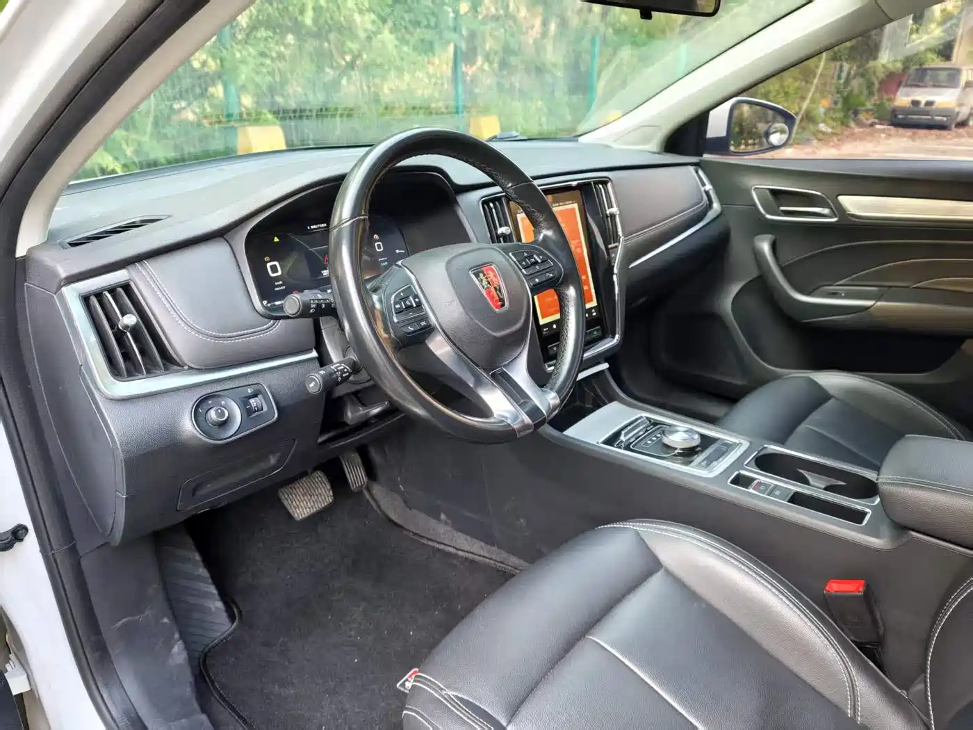 Roewe i6 New Energy 2018 2017 45T Hybrid Connected Smart Enjoyment Edition