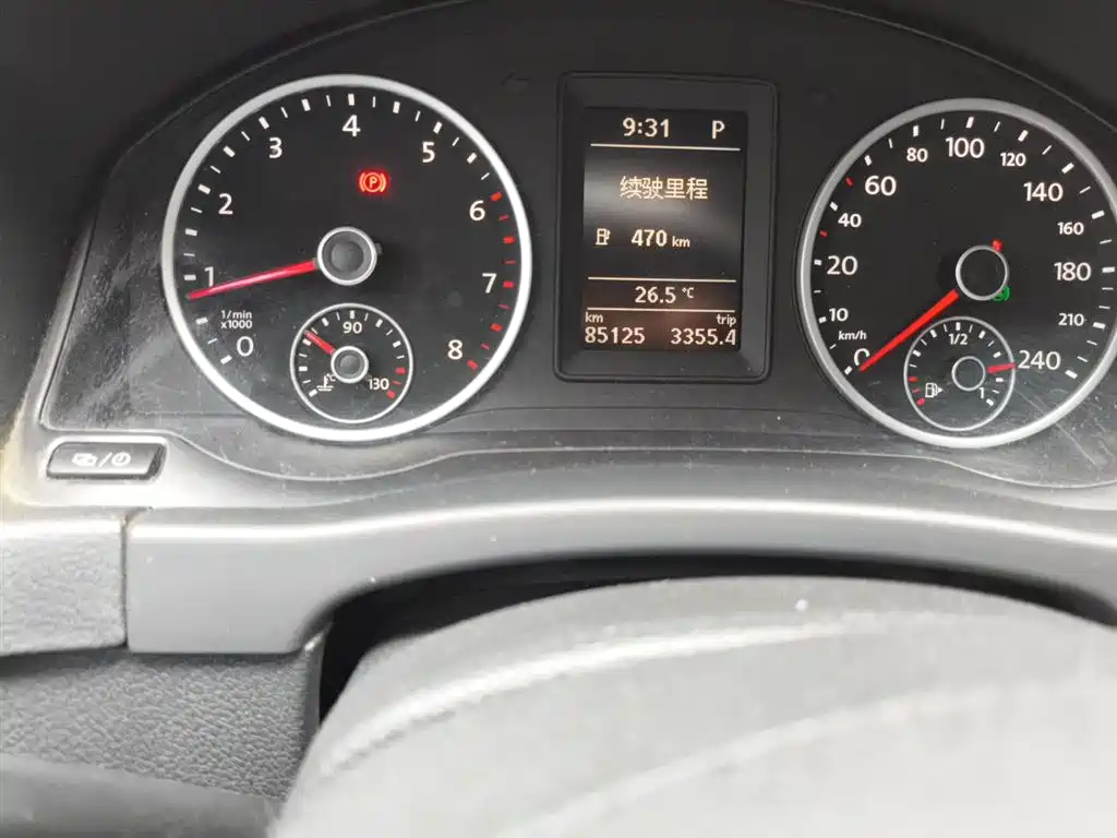 Volkswagen Tiguan 2015 1.8TSI Automatic 2WD Trendline фото 13