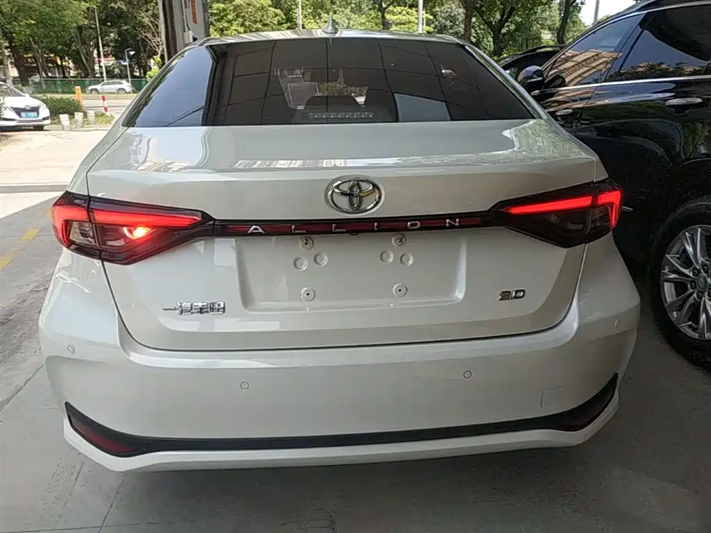 Toyota Allion 2022 Model 2.0L Prestige Edition фото 6