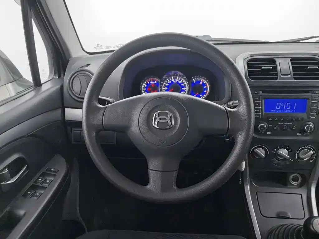 Suzuki Beidouxing X5 2015 2013 Facelift 1.4L Luxury