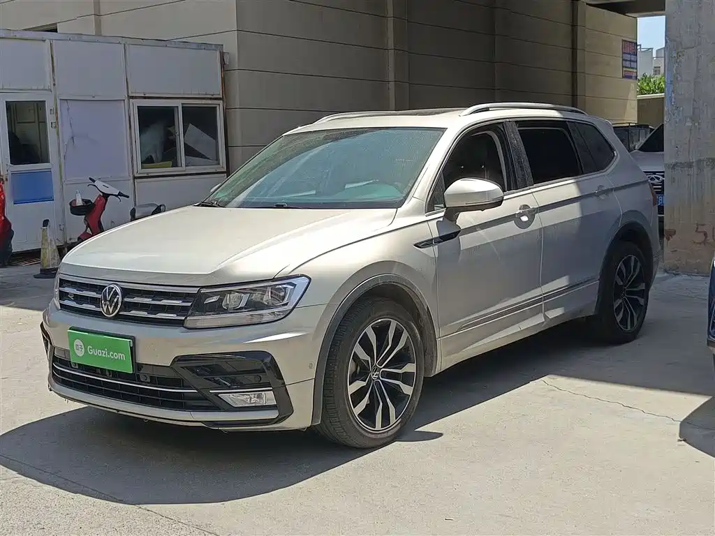 Volkswagen Tiguan L 2021 330TSI Automatic 2WD R-Line Premium