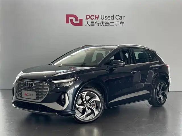 Audi Q4 e-tron 2023