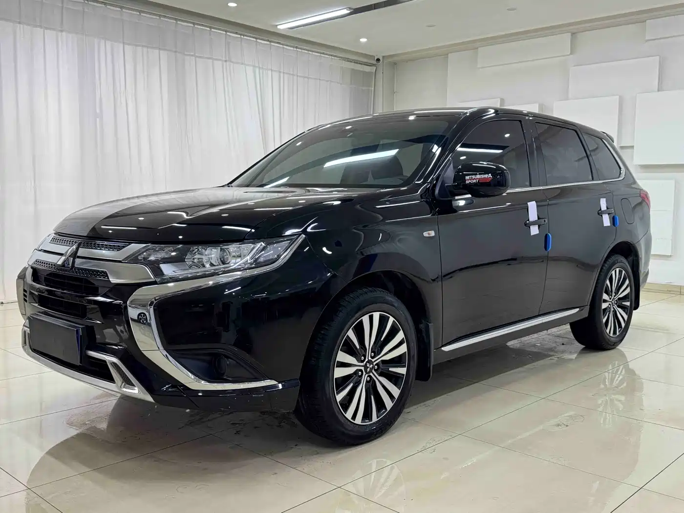 Mitsubishi Outlander 2021 Facelift 2.0L 2WD Comfort Edition 5-Seater